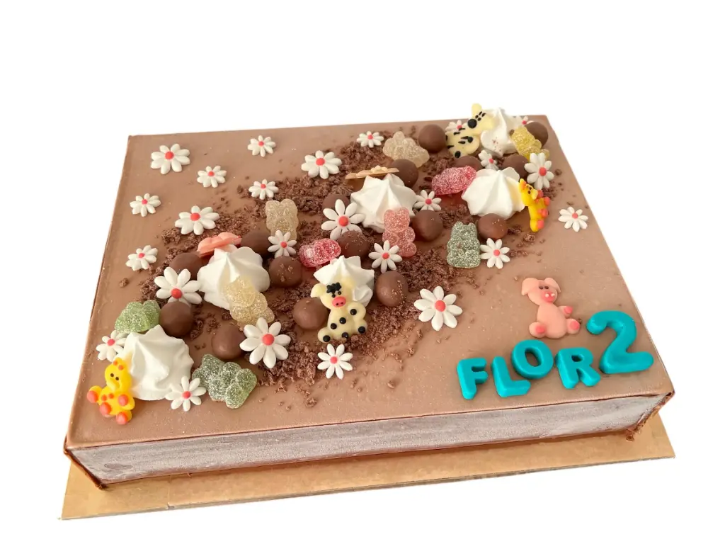 Ijstaart op maat (16-18p) (Chocolade, Rice crispies, praliné en melkchocolade, Melkchocolade)