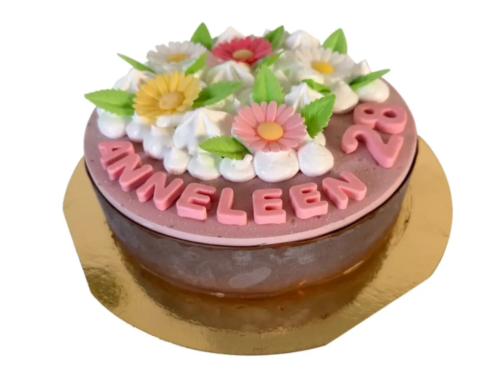 Ijstaart op maat (8-10p) (Chocolade, Rice crispies, praliné en melkchocolade, Pure chocolade)